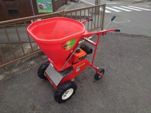 カンリウ肥料散布機MF400 買取　販売　和歌山